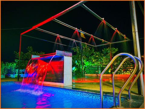Rain Dance with DJ Lights