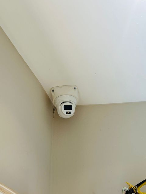 24/7 CCTV surveillance